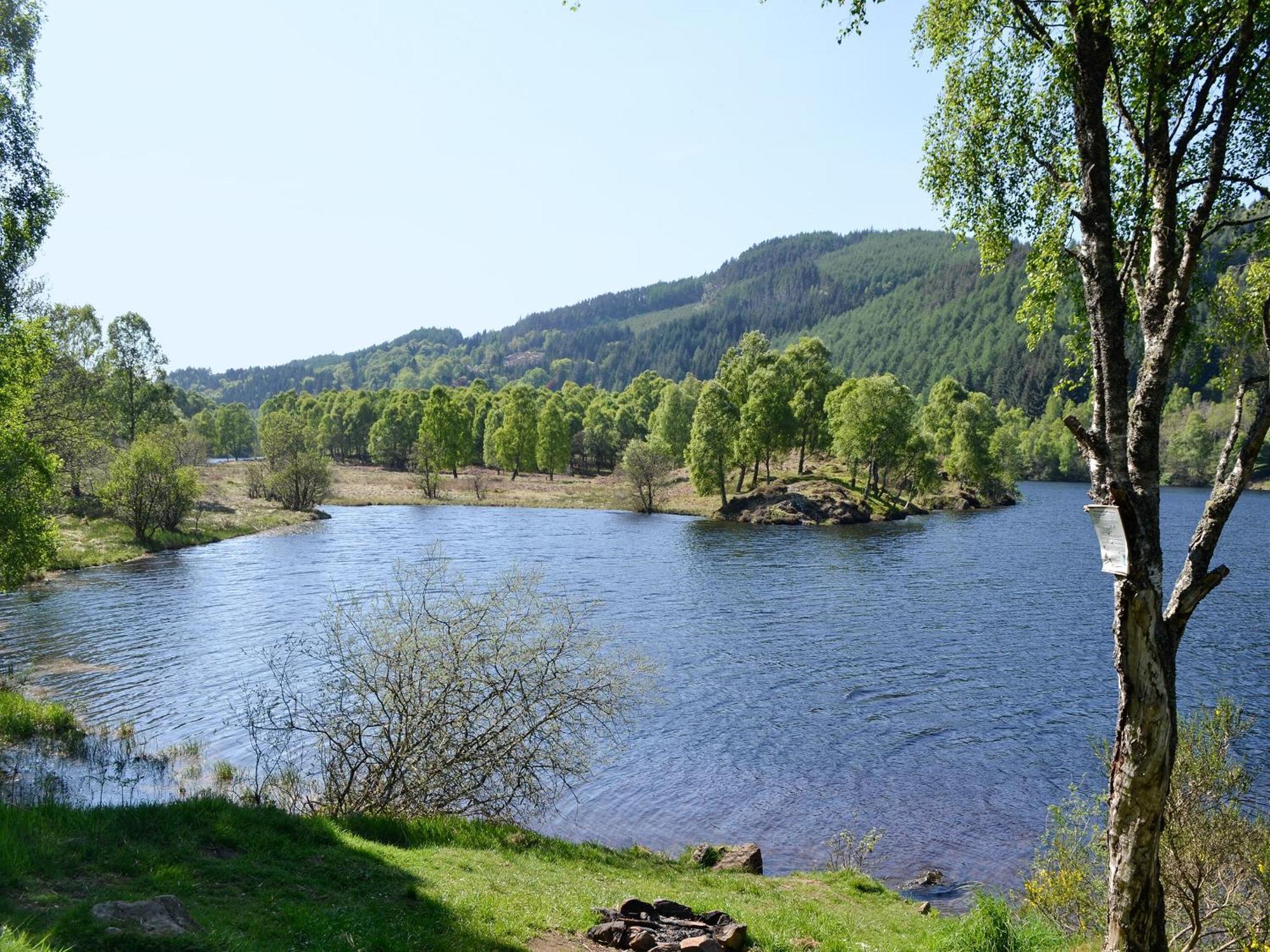 Foss Tummel Cottage מראה חיצוני תמונה